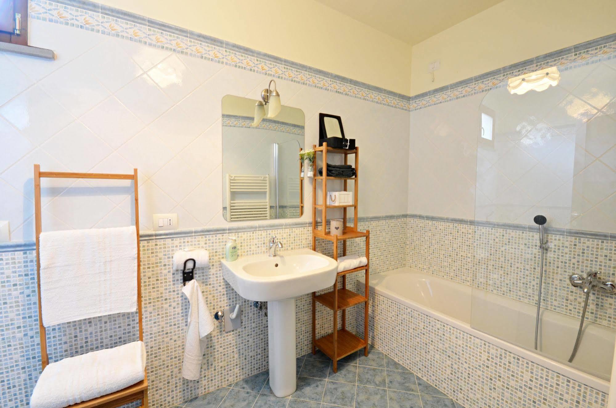 Apartamento Il Borgo Di San Gervasio Exterior foto